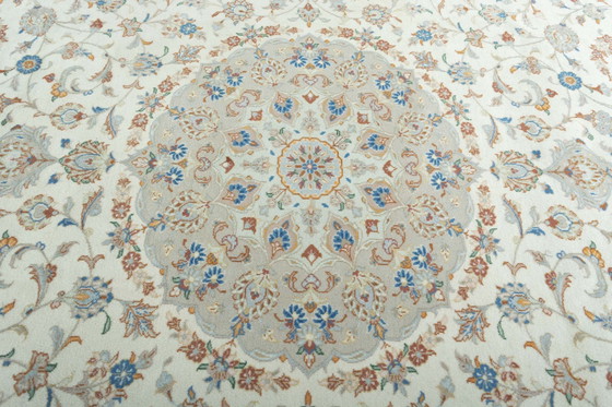 Image 1 of Hand-knotted Keshan oriental rug - 406 X 297 Cm