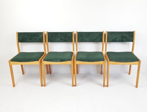 Image 1 of 4 sedie da pranzo vintage danesi Findah Oak Dark Green Rib
