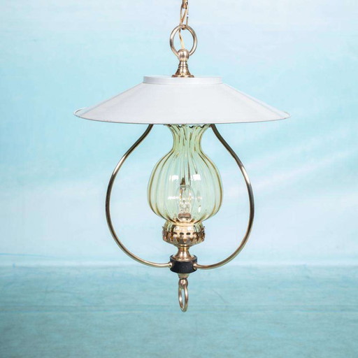 Lampe suspendue vintage des années 1950 en verre et laiton, lanterne de salle