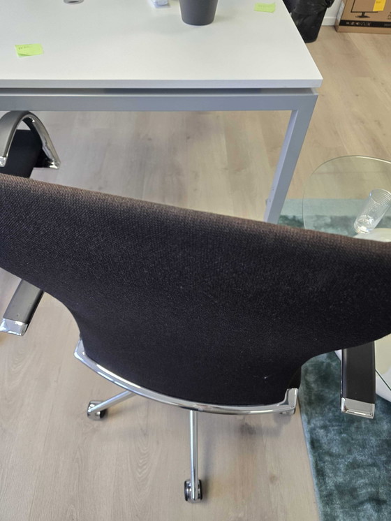 Image 1 of 4X Ahrend Adjustable Office Chair