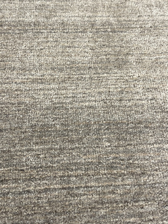 Image 1 of Leolux Evidence Milan carpet