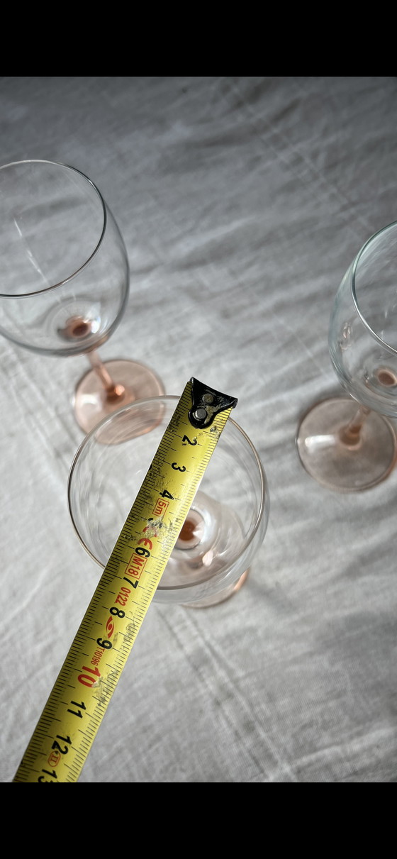 Image 1 of 6x pink luminarc rose wine glasses