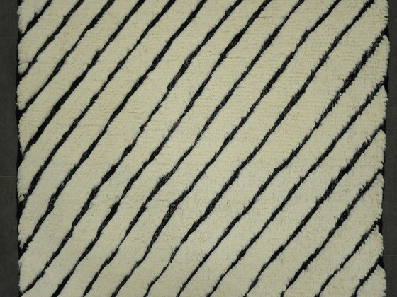 Image 1 of Berber Rug - 273 Cm X 154 Cm - White And Black Wool