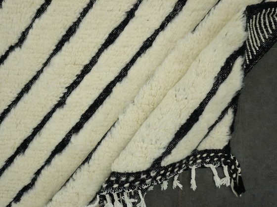 Image 1 of Berber Rug - 273 Cm X 154 Cm - White And Black Wool