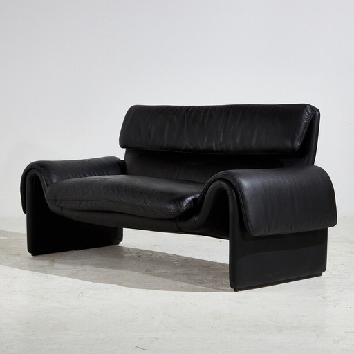 Vintage 2-seater sofa "Ds 2011" in leather for De Sede, Switzerland 1970