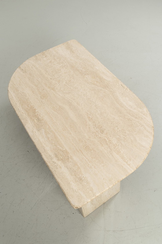 Image 1 of Table basse vintage en travertin
