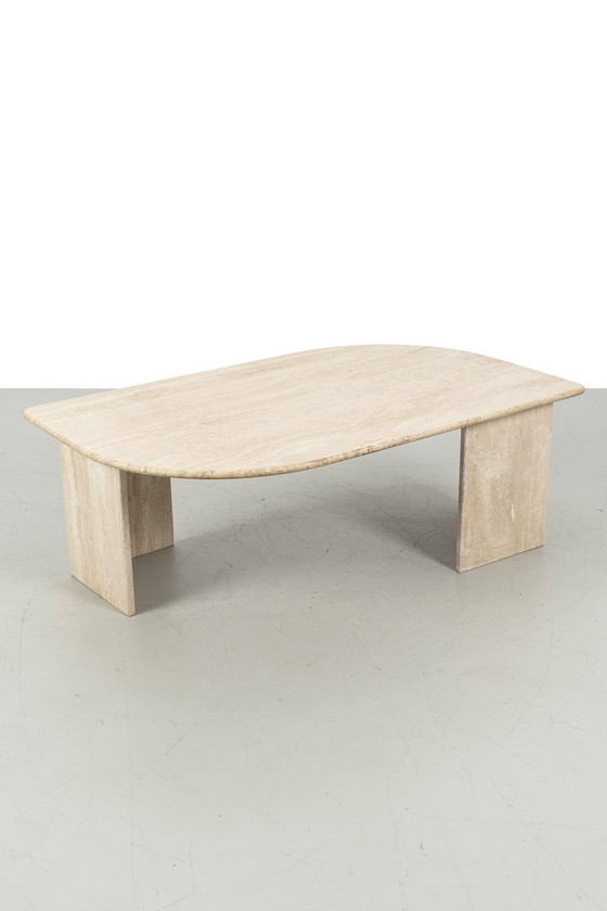 Image 1 of Table basse vintage en travertin