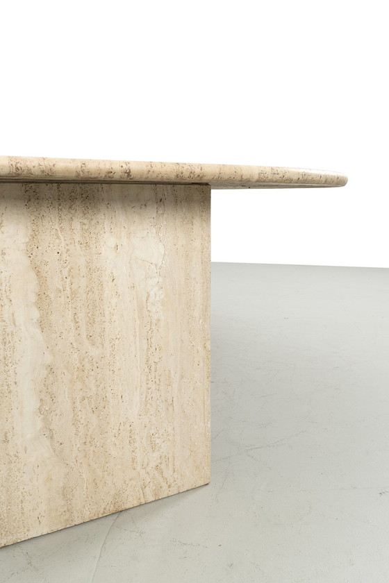 Image 1 of Table basse vintage en travertin