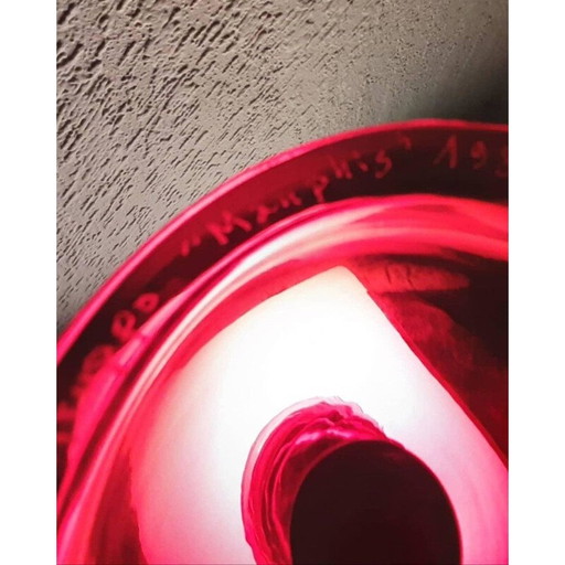 Jarrón Memphis posmoderno vintage producido por Formia en la década de 1985