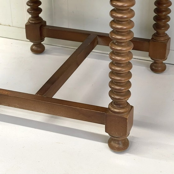 Image 1 of Sgabello antico rivestito con gambe a bobina