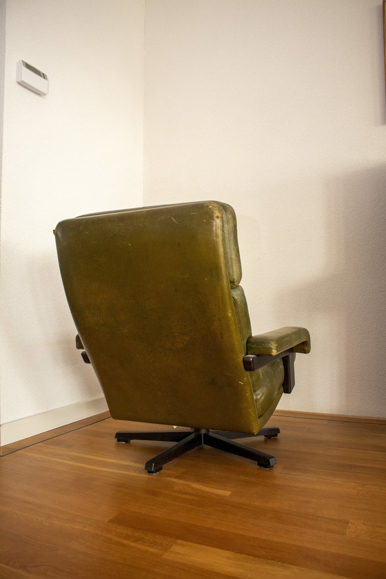 Image 1 of Green Chair From Leolux