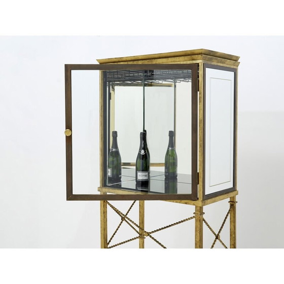 Image 1 of Vintage gilded wrought iron and mirror display cabinet, 1920