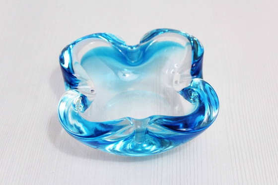 Image 1 of Magnifique cendrier en verre de Murano