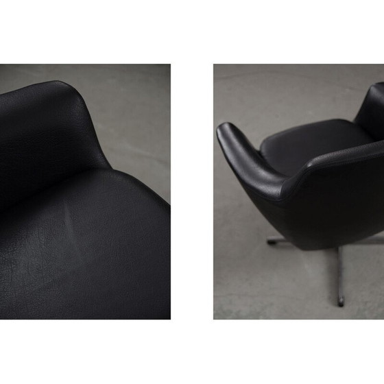 Image 1 of Pair of Vintage Black Swivel Chair Scandinavian 1970s