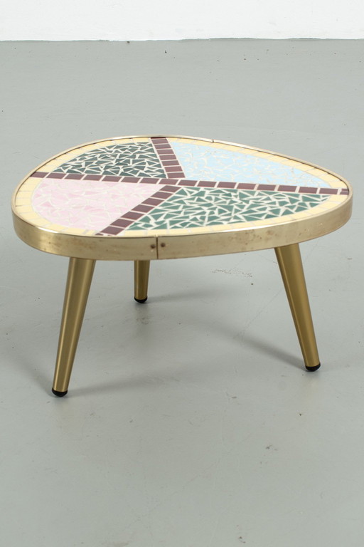 Mosaic plant table