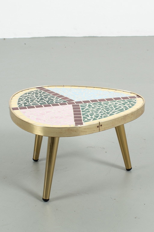 Mosaic plant table