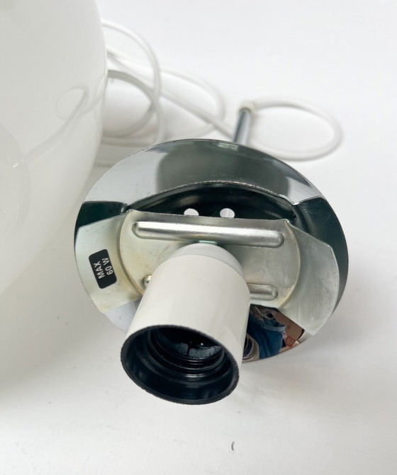 Image 1 of Lampada da soffitto Delta in vetro opalino di Louis Poulsen, anni &#39;60