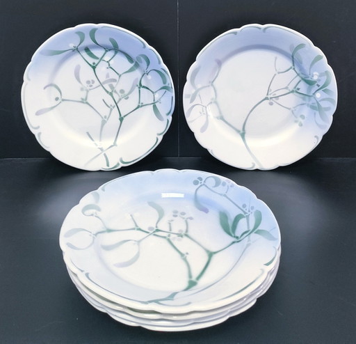 Six Art Nouveau "Mistletoe" Plates Edmond Lachenal