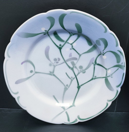 Six Art Nouveau "Mistletoe" Plates Edmond Lachenal