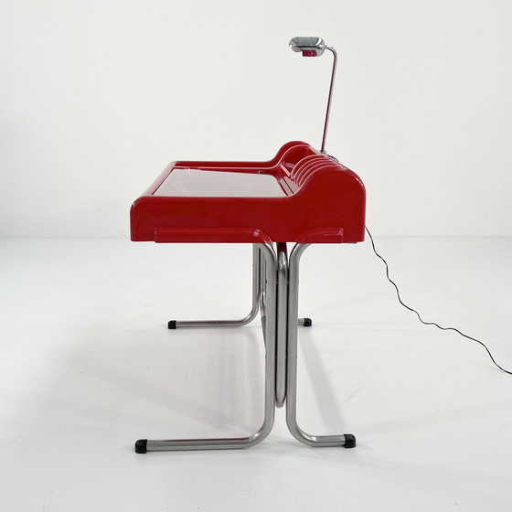 Image 1 of Red Orix Desk By Vittorio Parigi & Nani Prina For Molteni, 1970S