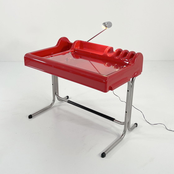 Image 1 of Red Orix Desk By Vittorio Parigi & Nani Prina For Molteni, 1970S