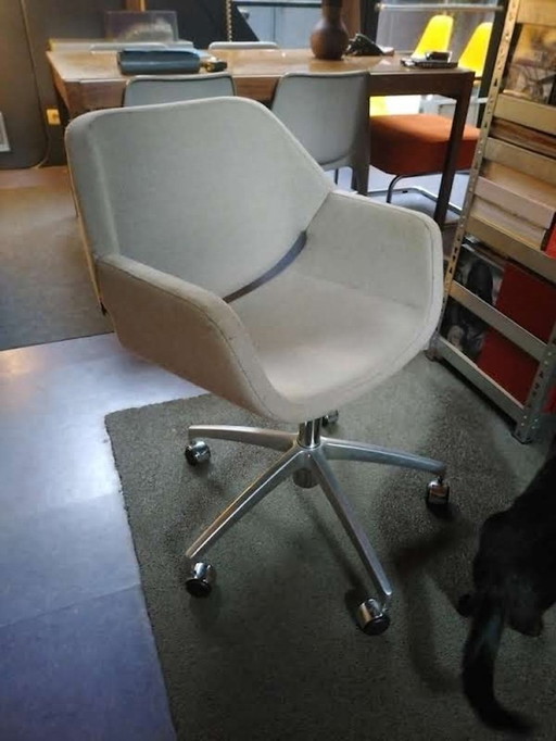 Artifort Model Gap Office Chair With Wheels Designer Khodi Feiz