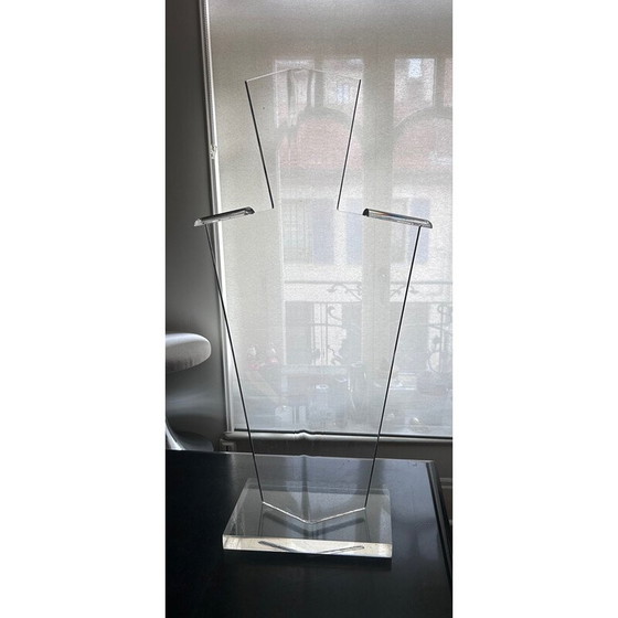 Image 1 of Busto vintage in plexiglass, 1980