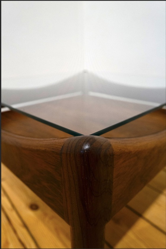 Image 1 of Modus Model Table, Kristian Vedel