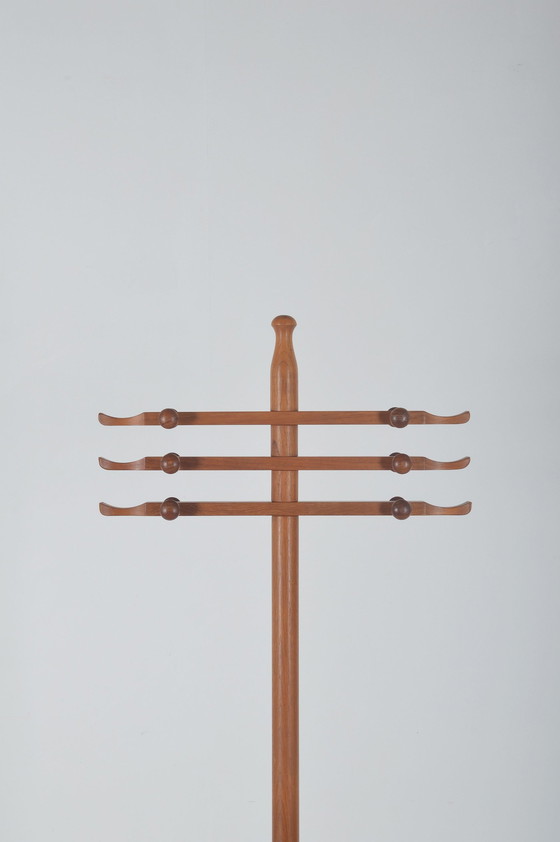 Image 1 of Porte-manteau danois en teck par Nissen & Gehl pour Aksel Kjersgaard, 1960s