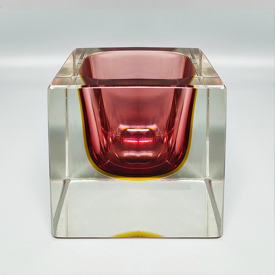 Image 1 of 1960s Stunning Large Murano Pink Ashtray or Catch-All By Flavio Poli for Seguso