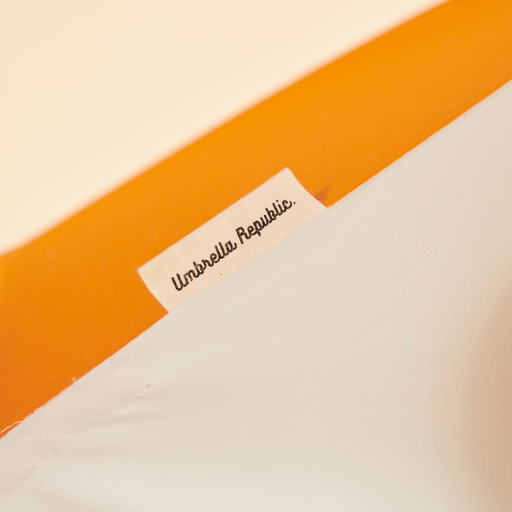 Ombrellone vintage Republic.