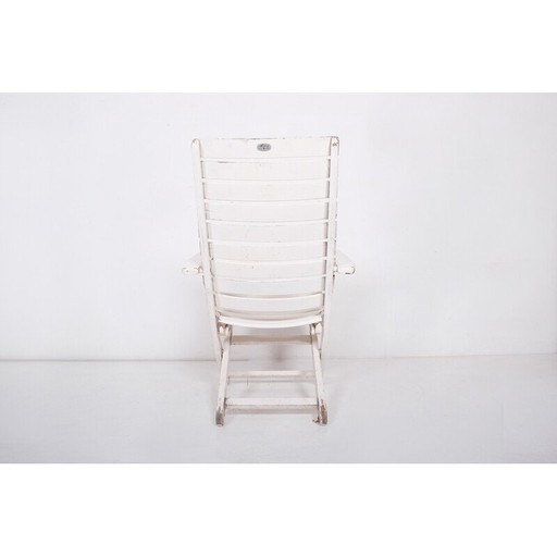 Vintage garden lounge chair with footrest