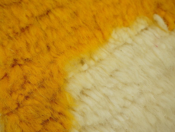 Image 1 of Berber Rug - 254 Cm X 160  Cm - Yellow And White Wool