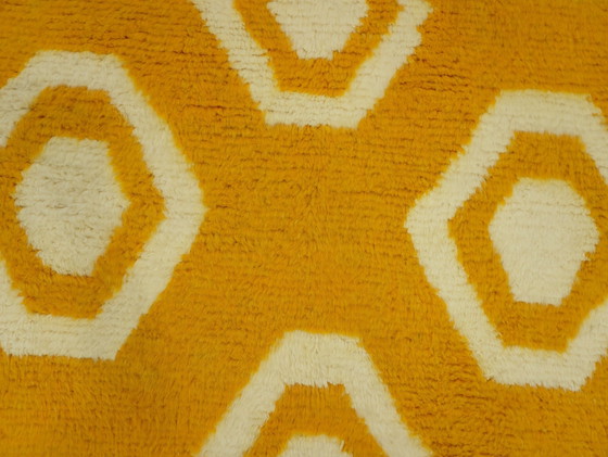 Image 1 of Berber Rug - 254 Cm X 160  Cm - Yellow And White Wool