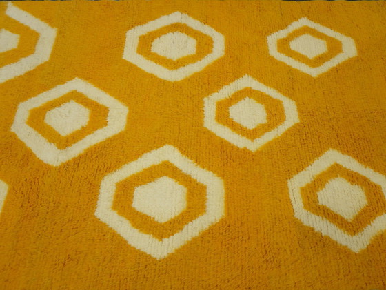 Image 1 of Berber Rug - 254 Cm X 160  Cm - Yellow And White Wool