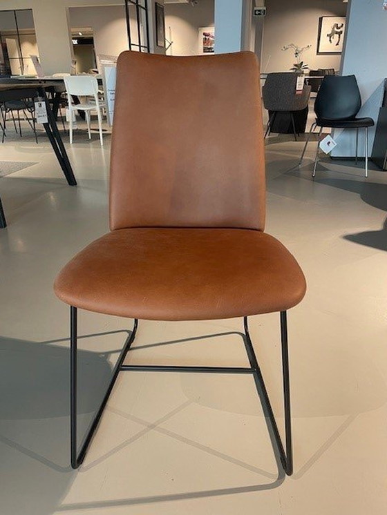 Image 1 of 6x Bree'S New World City Chair Cognac Showroom Model