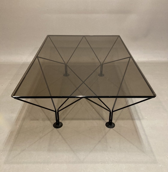 Image 1 of Design coffee table in glass and metal.