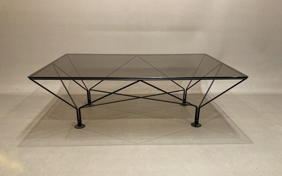 Image 1 of Design coffee table in glass and metal.