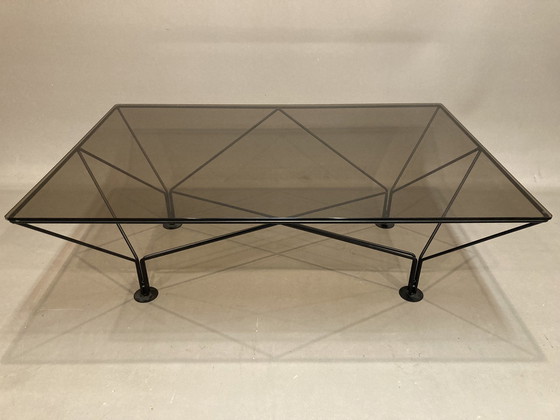 Image 1 of Design coffee table in glass and metal.