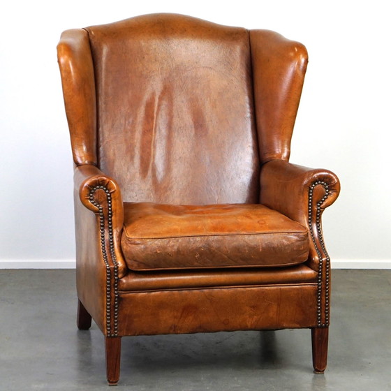 Image 1 of Fauteuil à oreilles en peau de mouton