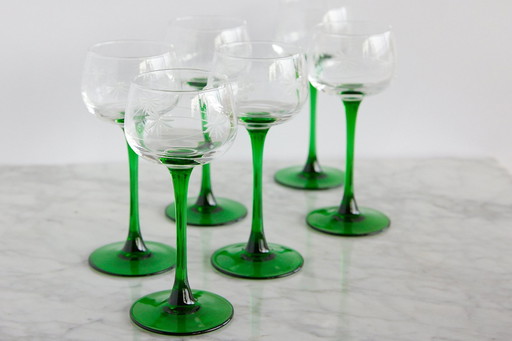 6x Luminarc White Wine Glasses