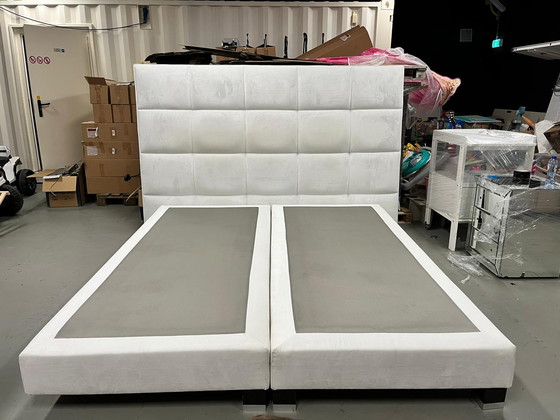 Image 1 of Erik Kuster box spring