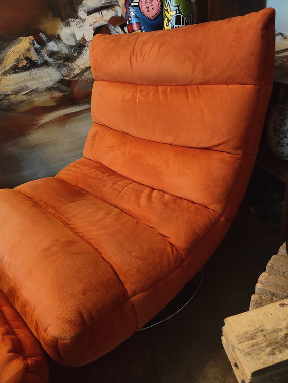 Image 1 of Fauteuil de relaxation Chateau d'Ax orange avec pouf assorti