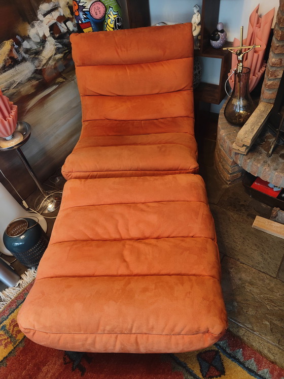 Image 1 of Fauteuil de relaxation Chateau d'Ax orange avec pouf assorti