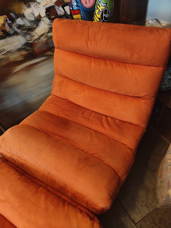 Image 1 of Fauteuil de relaxation Chateau d'Ax orange avec pouf assorti