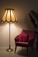 Lampada da terra vintage con nappe
