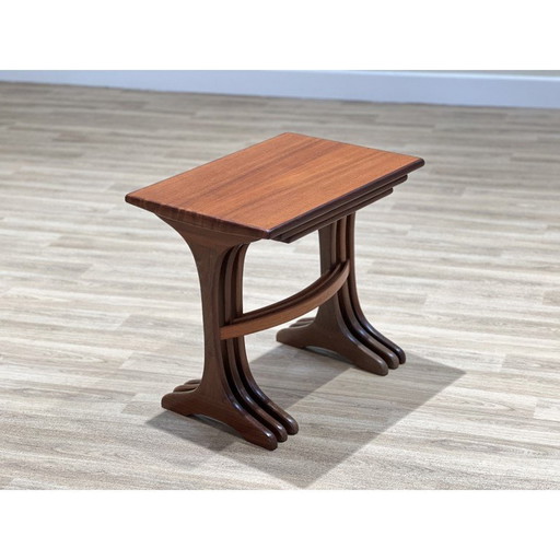 Tavolini impilabili vintage in teak per G-Plan, Inghilterra 1960