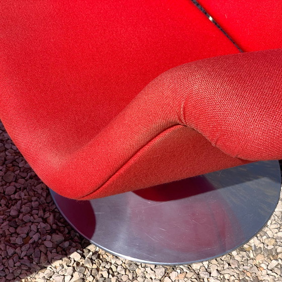 Image 1 of Artifort Big Tulip fauteuil avec pouf