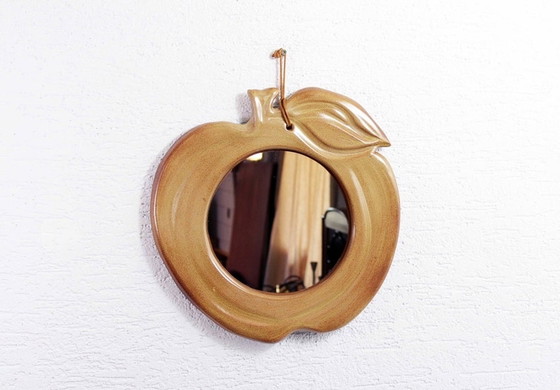 Image 1 of Apple mirror from the 60s/70s in ceramic