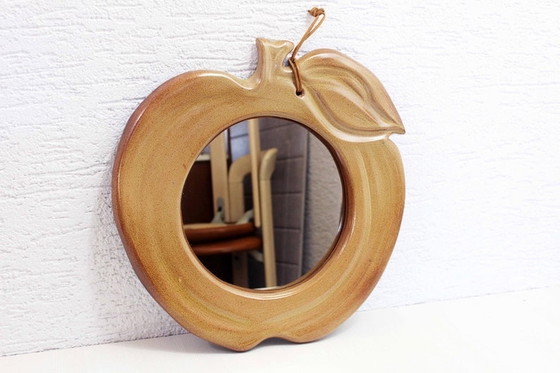 Image 1 of Apple mirror from the 60s/70s in ceramic